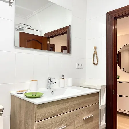 Claret - A 600 M De La Playa *