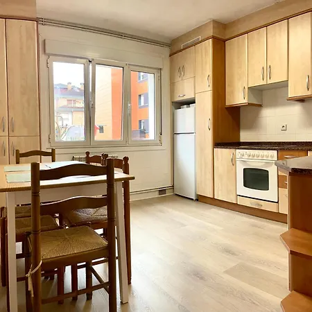 Claret - A 600 M De La Playa