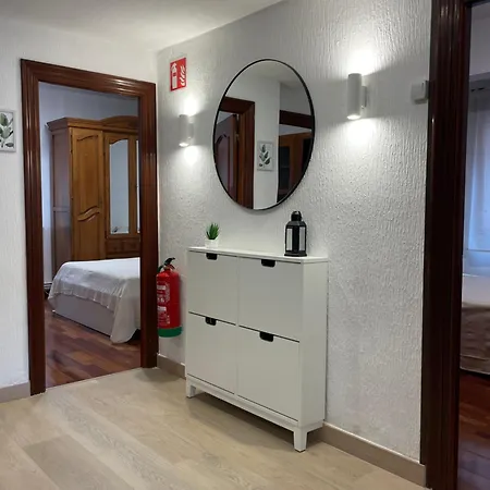 Claret - A 600 M De La Playa Gijón