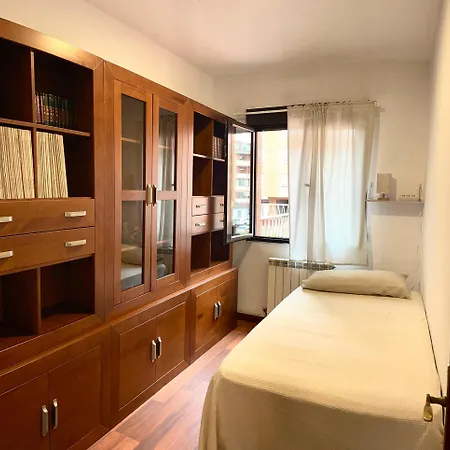 Claret - A 600 M De La Playa * 기욘